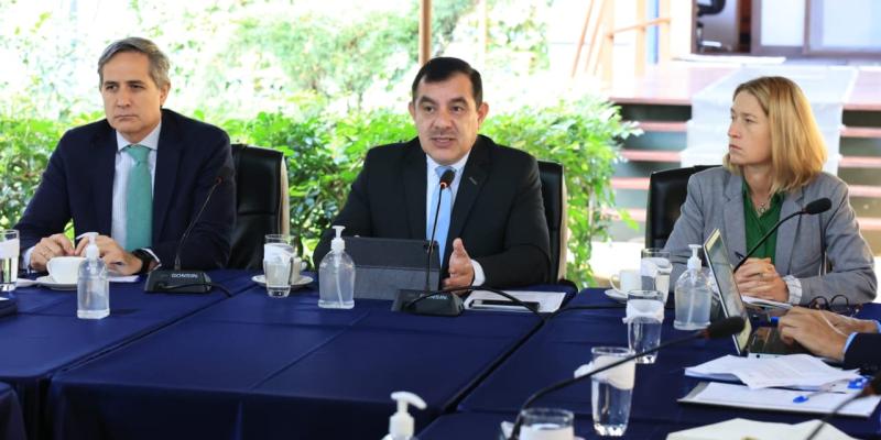 Guatemala fortalecerá los estudios de suelo para mejorar la producción agrícola 