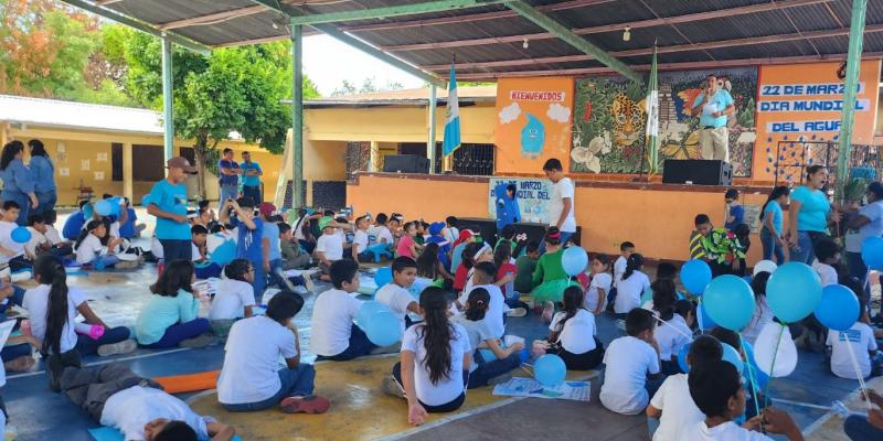 Celebran con estudiantes de El Progreso el día del agua y de los bosques