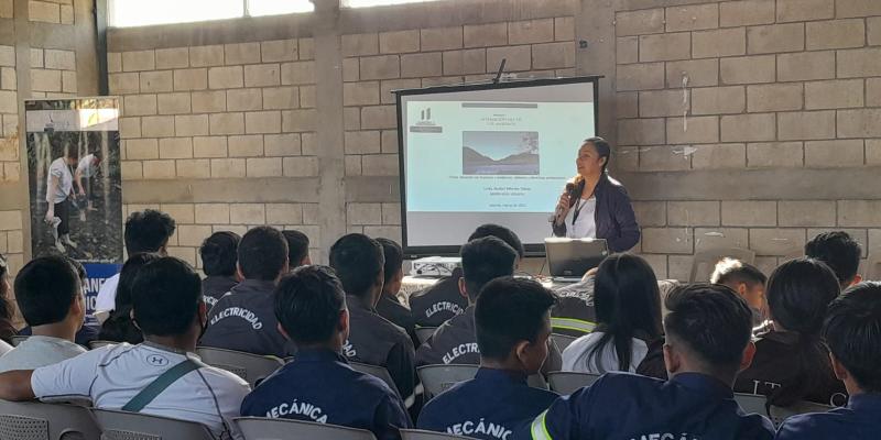 Estudiantes de Baja Verapaz comienzan formación como Guardianes Ecológicos