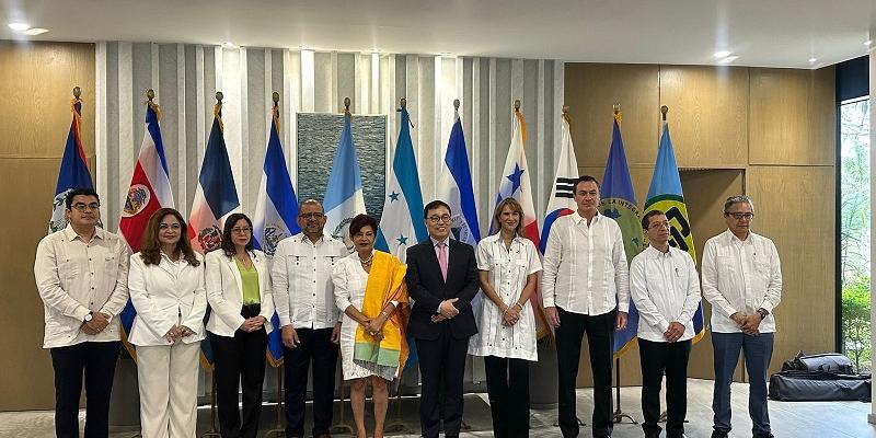 Vicecanciller de Guatemala participa en XIV Foro de Diálogo y Cooperación SICA-Corea 