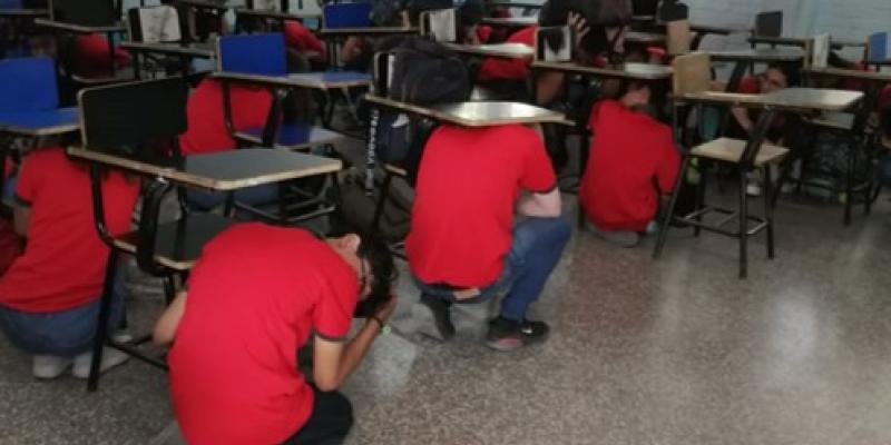 Efectúan simulacros de evacuación en establecimientos de Chiquimula
