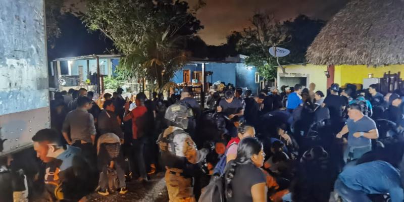 Red Consular de Guatemala en México asiste a 173 connacionales rescatados en una carretera en el estado de Veracruz