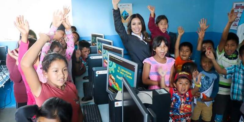  Senacyt fortalece alianzas en beneficio de la juventud en Alta Verapaz