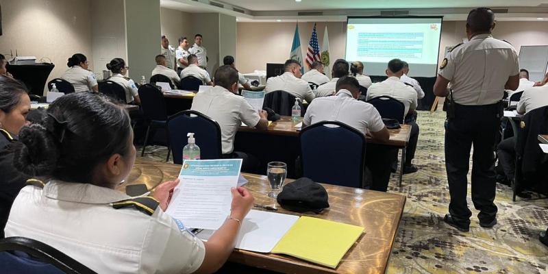 Capacitación busca generar proyectos para apoyar a centros educativos