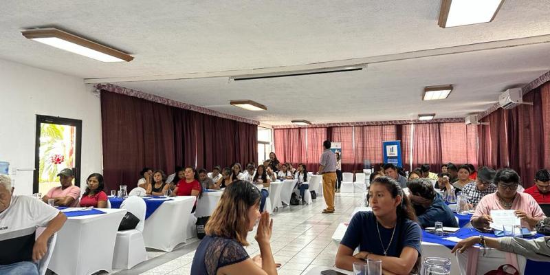 Mineco brinda capacitación sobre empoderamiento a mujeres emprendedoras