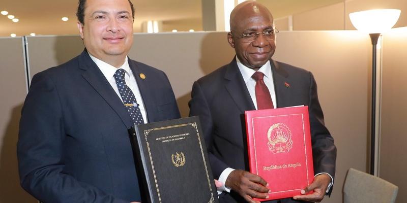 Guatemala establece relaciones diplomáticas con Angola 