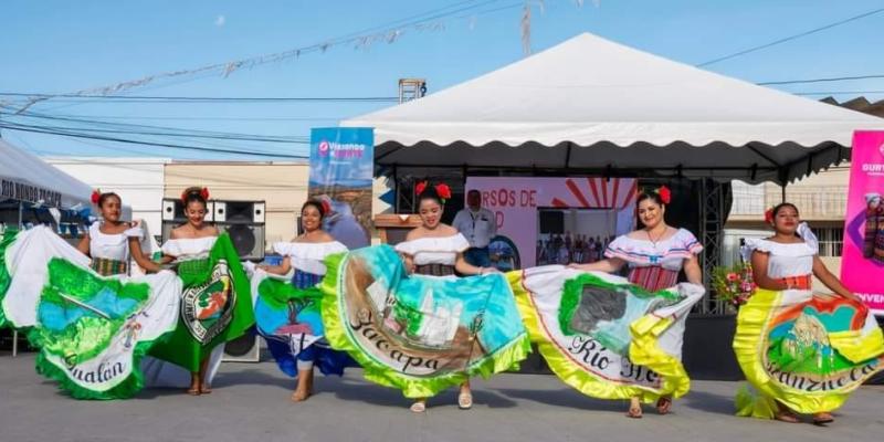 Feria gastronómica se realiza en Zacapa