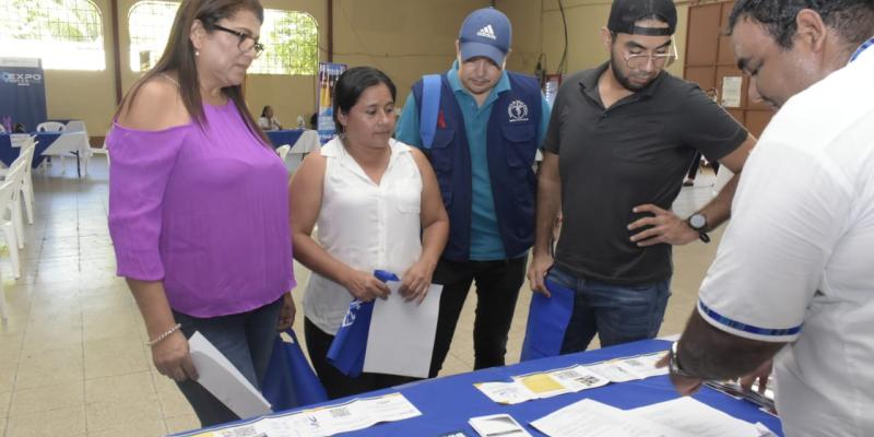 Expo Becas Tour en Izabal