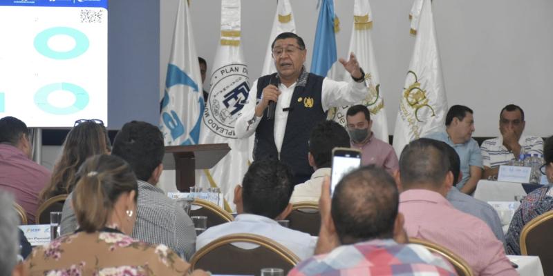 Preparan a alcaldes electos para asumir gestión