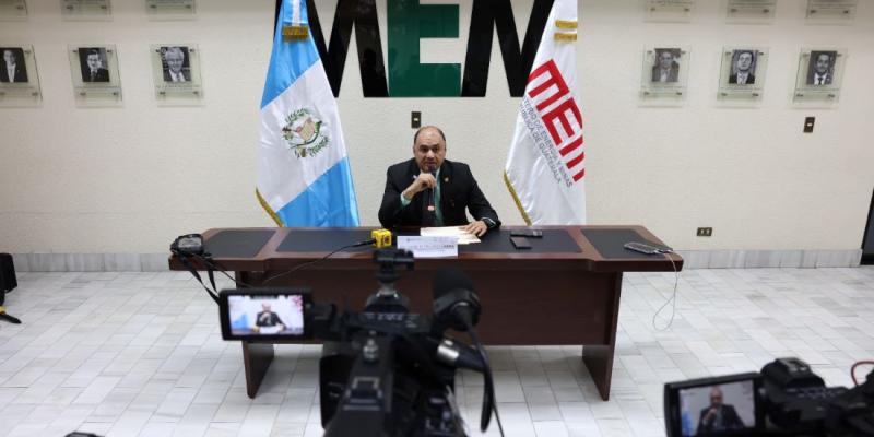 Manuel Arita, Ministro de Energía y Minas