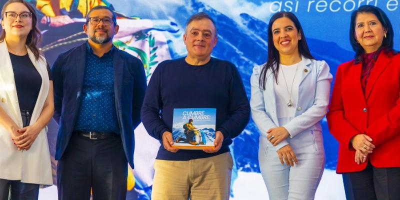 Cumbre a Cumbre