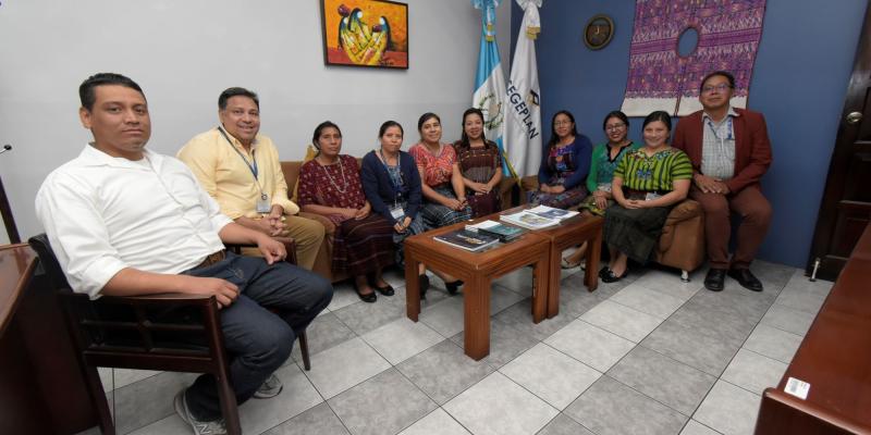 Reunión con representantes de pueblos indígenas y autoridades de SEGEPLAN.