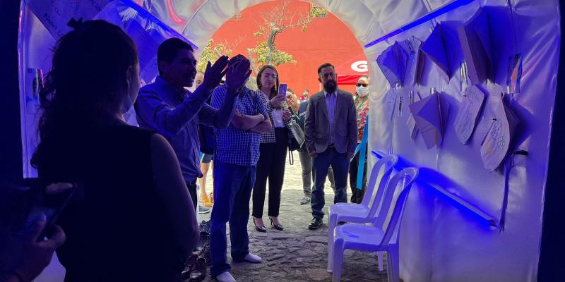 Sala interactiva se ubica en Antigua Guatemala.