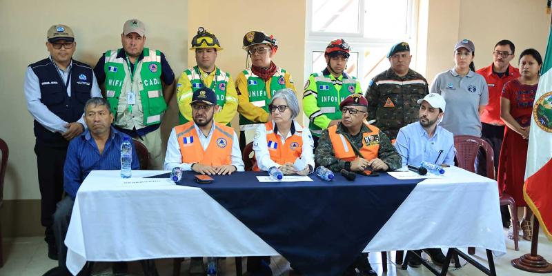 Suman esfuerzos para atención de animales en la emergencia del incendio forestal