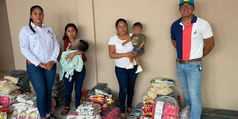 Asistencia alimentaria a niños en Suchitepéquez