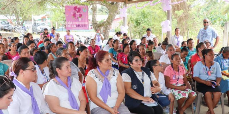 Fortalecen el rol de la mujer agricultora de Petén