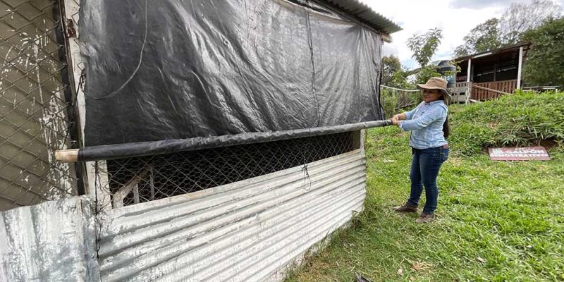 Proteja reservorios de agua y animales por la contaminación del aíre