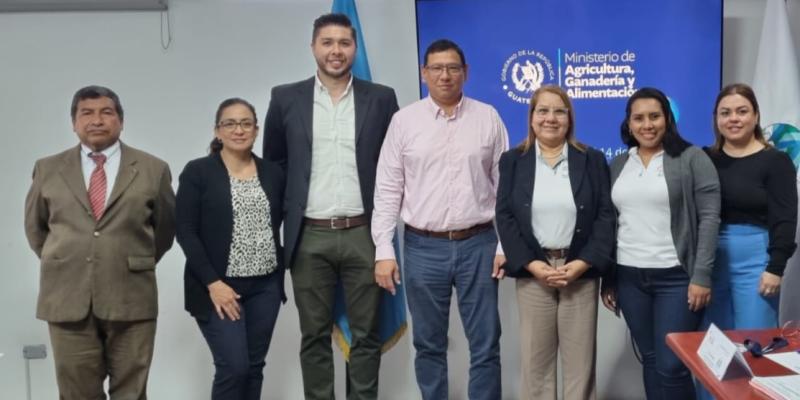 Exploran nuevas oportunidades comerciales con Nicaragua