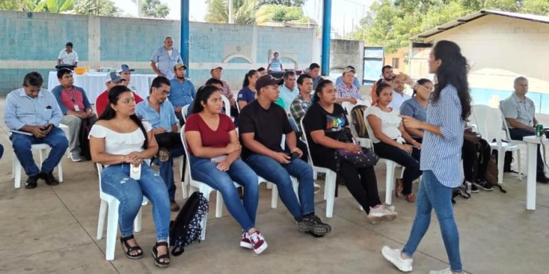 Agricultoras capacitadas en habilidades empresariales y de mercadeo