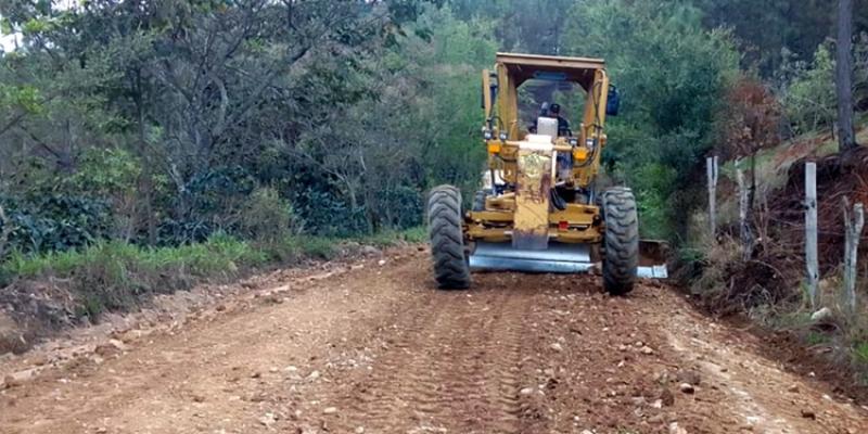 Ingenieros Militares han rehabilitado más de 500 kilómetros de red vial estratégica durante el 2024.