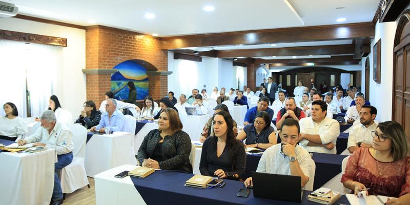 Realizan capacitación de Salmonella e Influeza Aviar