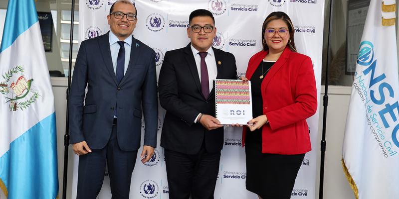 El titular de Codisra entregó la propuesta de ROI a la Directora de ONSEC.