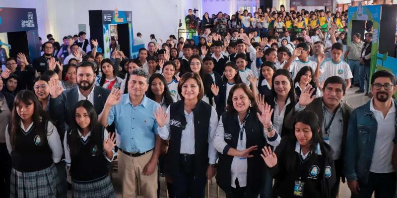 Inauguran el primer Club de Ciencias en Cobán