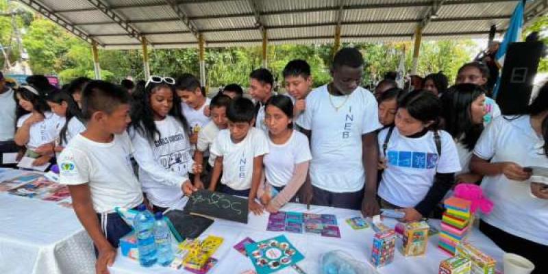La SBS participó en las ferias informativas realizadas en Izabal, para la prevención de embarazos en adolescentes.