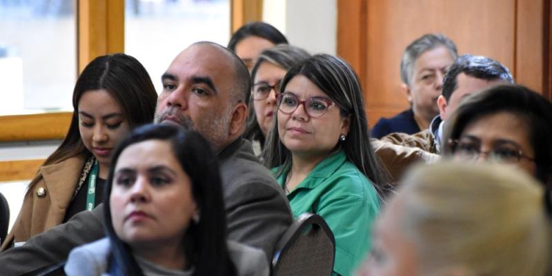 Participantes en la capacitación sobre el portal SICOOPERAGT.
