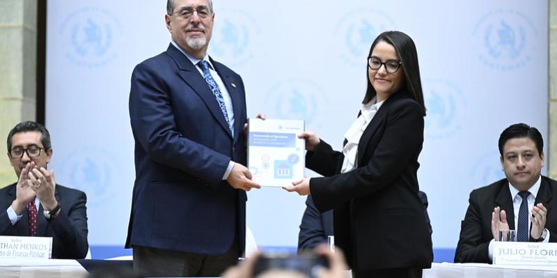 Iniciativa “Transparencia al alcance de todos” 