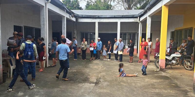Continúa distribución del Bono Campesino en Petén