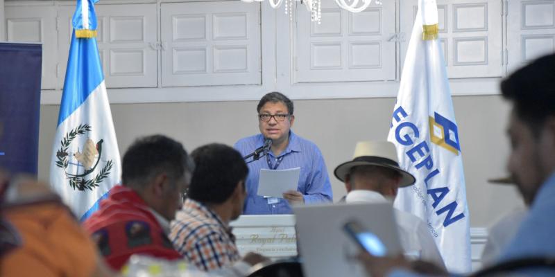 Carlos Mendoza Alvarado, secretario General de Planificación, explicó que el objetivo del diálogo.