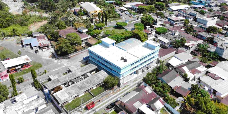 Estudiantes de El Carmen aprenderán en instalaciones dignas