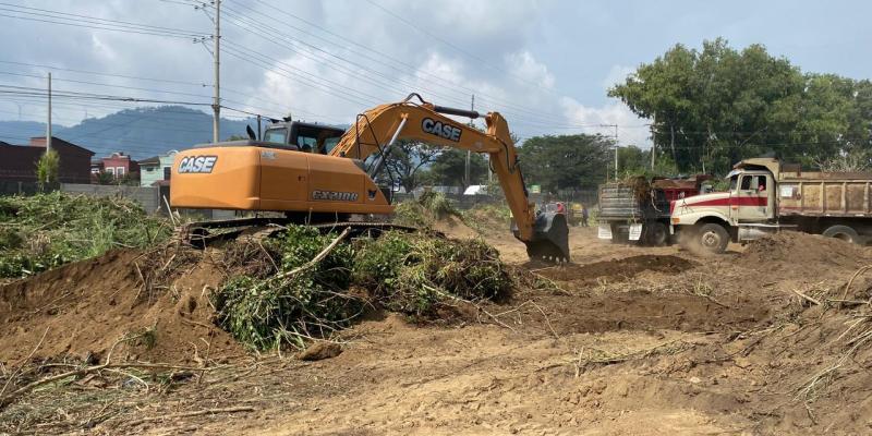 Caminos inicia plan para resolver inundación en El Cafetal, km 36 de la CA-9 Sur