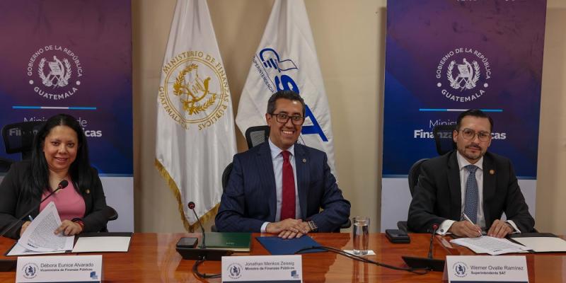 Minfin y SAT suscriben convenio para la prestación de servicios de impresión