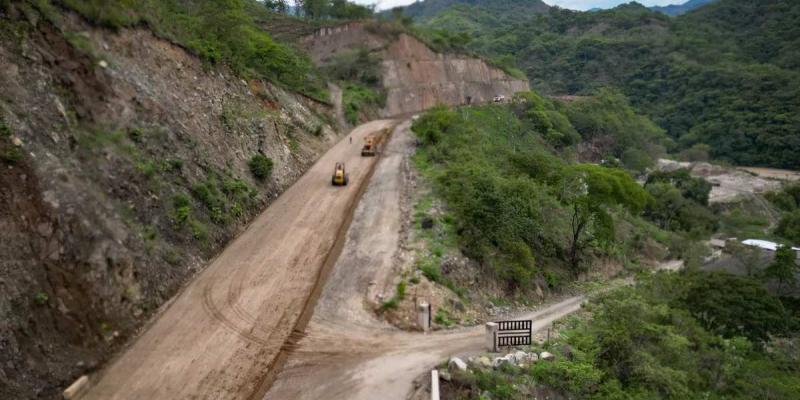 “Podremos viajar con mayor facilidad”: vecinos de Chuarrancho celebran el progreso en la ruta hacia Las Verapaces