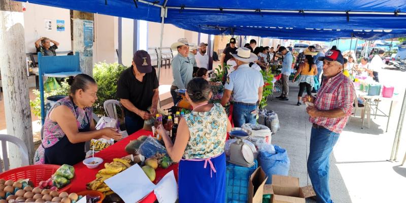 Chiquimula celebra Feria del Agricultor en San Jacinto