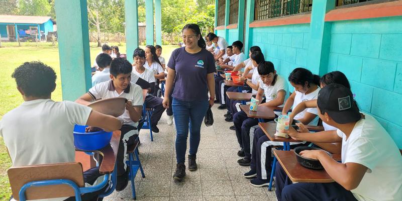 Fomentan emprendimiento juvenil en Poptún, Petén
