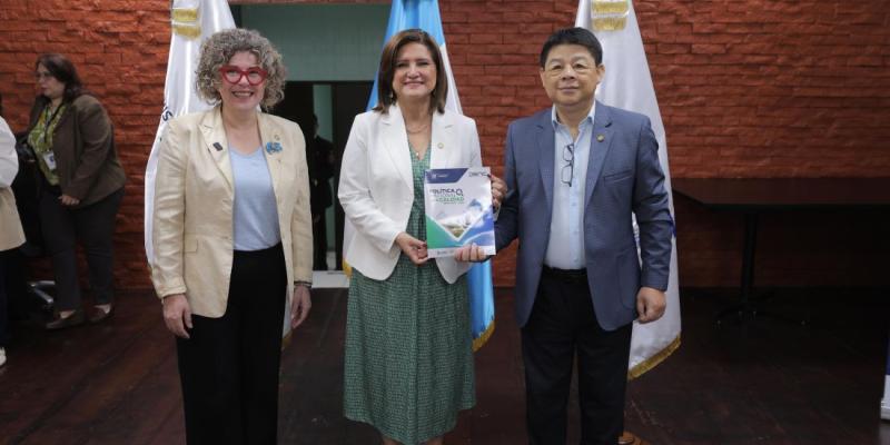 Como parte clave de la jornada, se presentó y entregó oficialmente la Política Nacional de la Calidad 2019-2032.