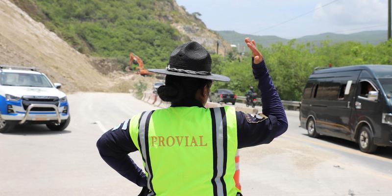 PROVIAL responde a 26 emergencias de desprendimientos de tierras atendidas este año en todo el país 