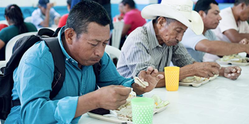 COMEDOR SOCIAL 102