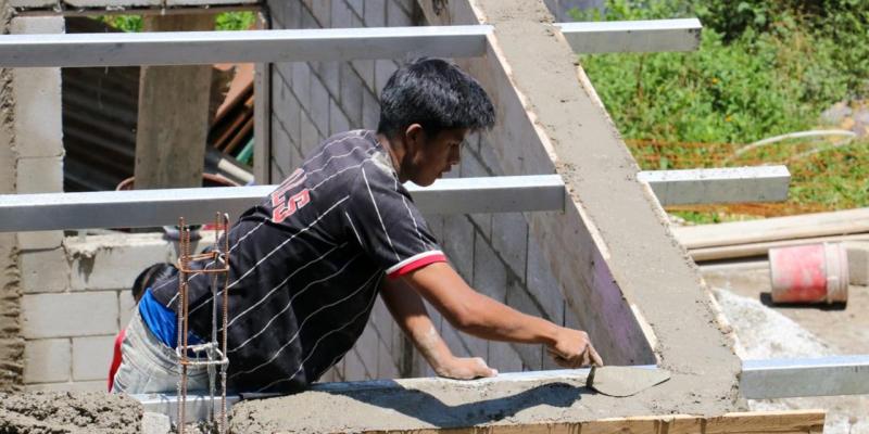 Ochenta familias de Palencia están más cerca de estrenar un hogar digno