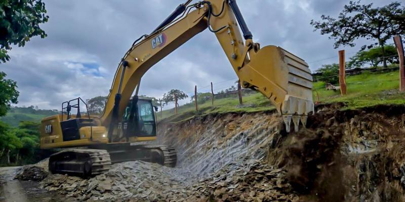 ¡Baja Verapaz se conecta! Trabajamos en la carretera entre Chitomax, Pacaní y Cubulco