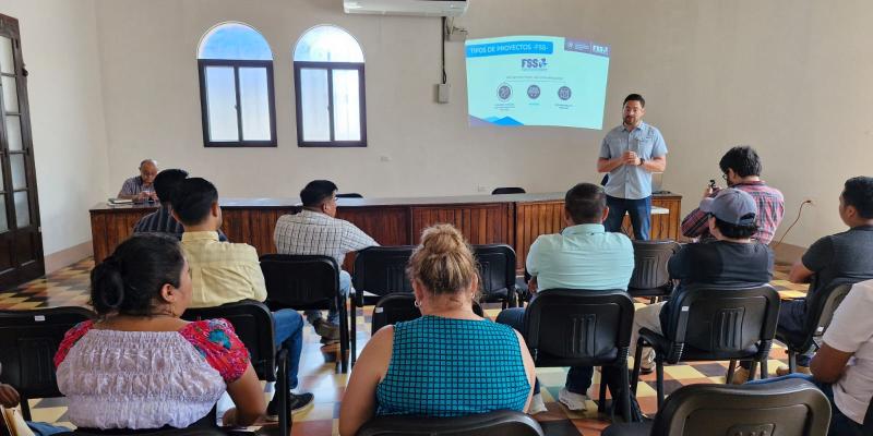 Capacitaciones del CIV a municipalidades agilizan gestión de proyectos 