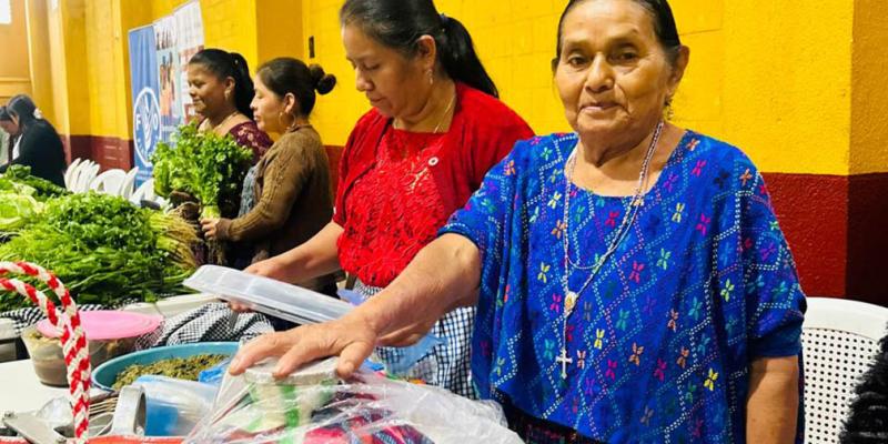 Feria del Agricultor se realizó con éxito en Alta Verapaz 