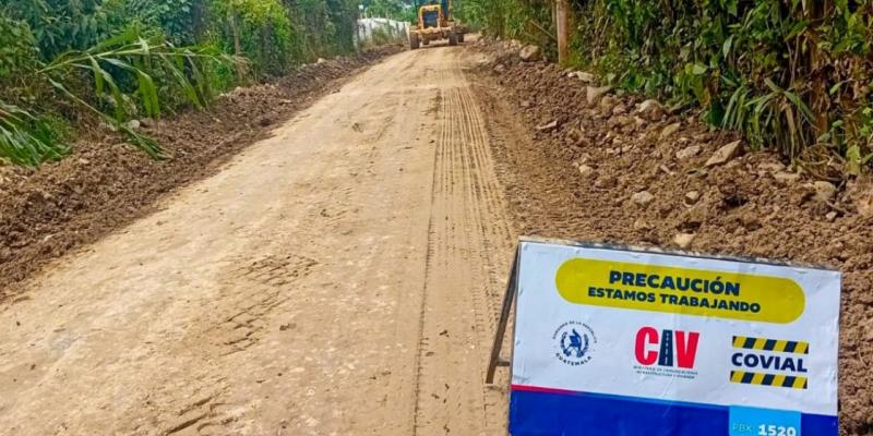 Covial atiende deslave en la CA-9 Sur 