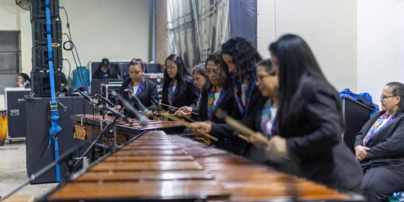 Marimba Femenina de Concierto