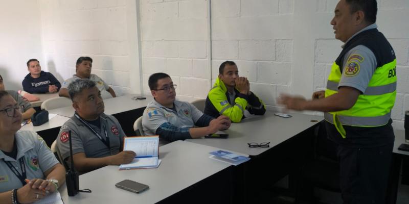 La actividad fue dirigida a todo el personal operativo y administrativo de la unidad con el propósito de socializar los lineamientos éticos que rigen el actuar de los servidores públicos