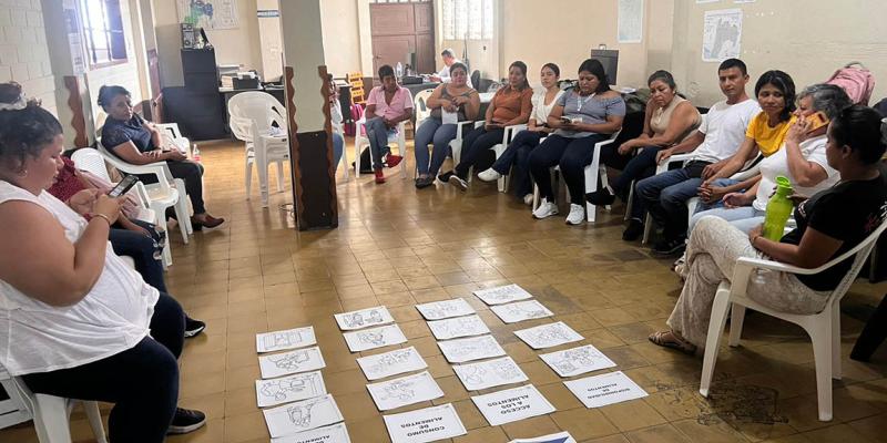 Educadoras de Hogar Rural y Juventud fortalecen conocimientos en Seguridad Alimentaria 