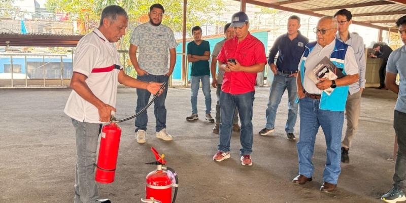  La UDEVIPO fortalece medidas de prevención con capacitación en el uso correcto de extintores